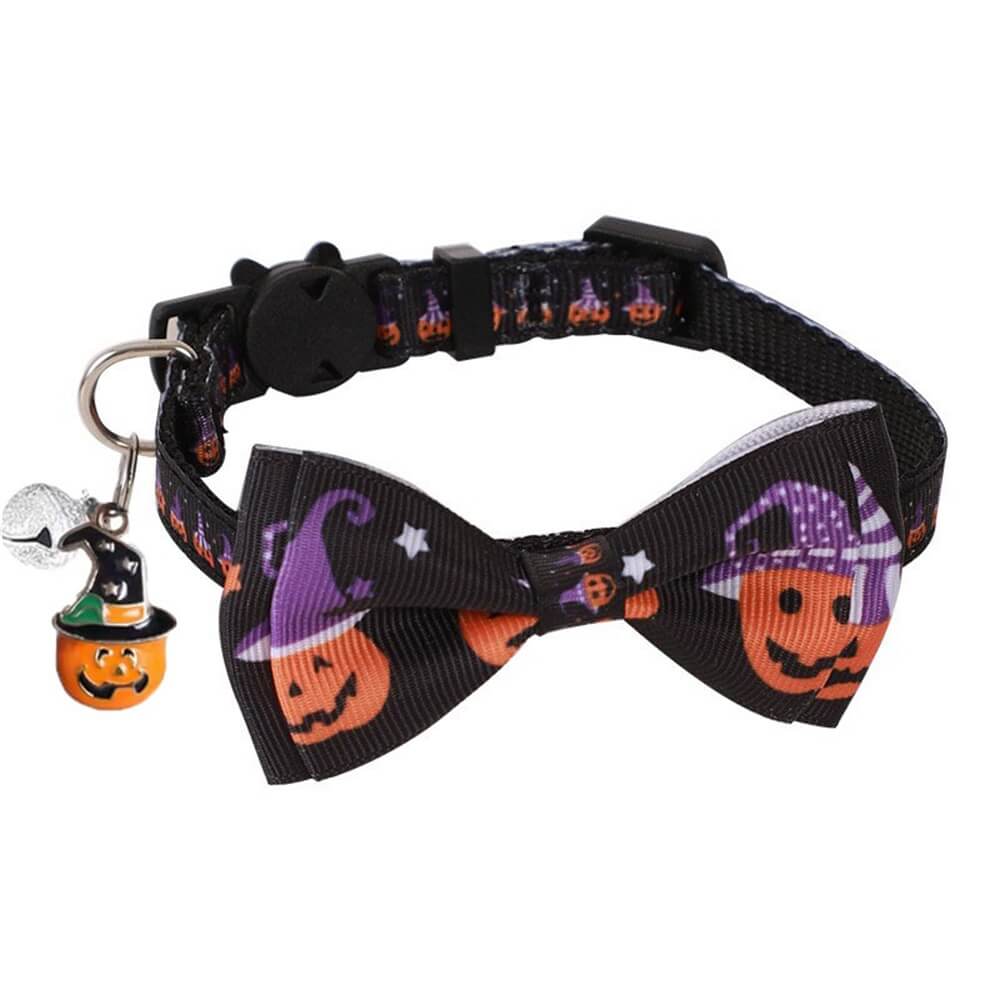 Cuello de mascotas de Halloween con arco de cinta y campana