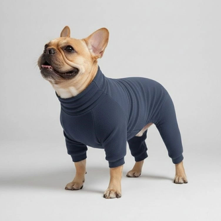 Kuscheliger Fleece-Hundepyjama – perfekte Nachtwäsche für große Hunde