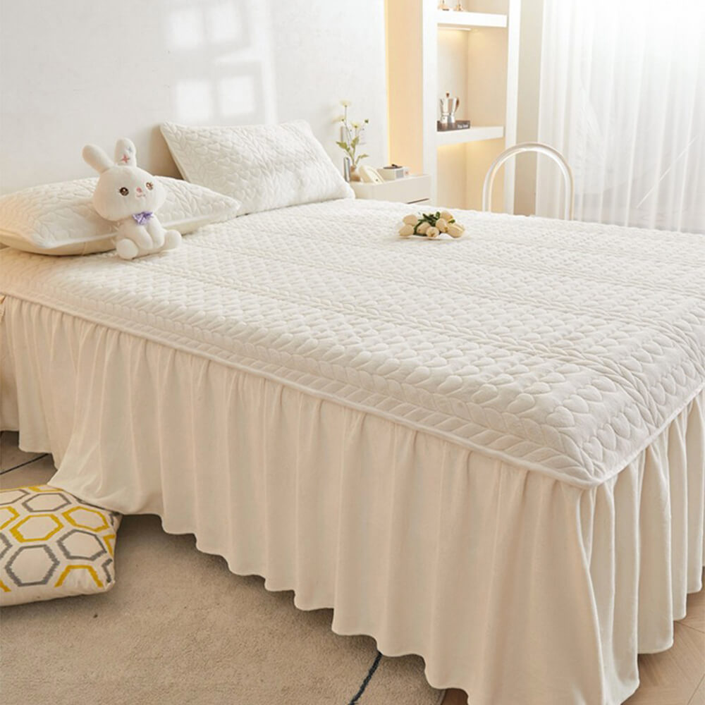 Set de falda de la cama acolchada de terciopelo cremoso de la leche