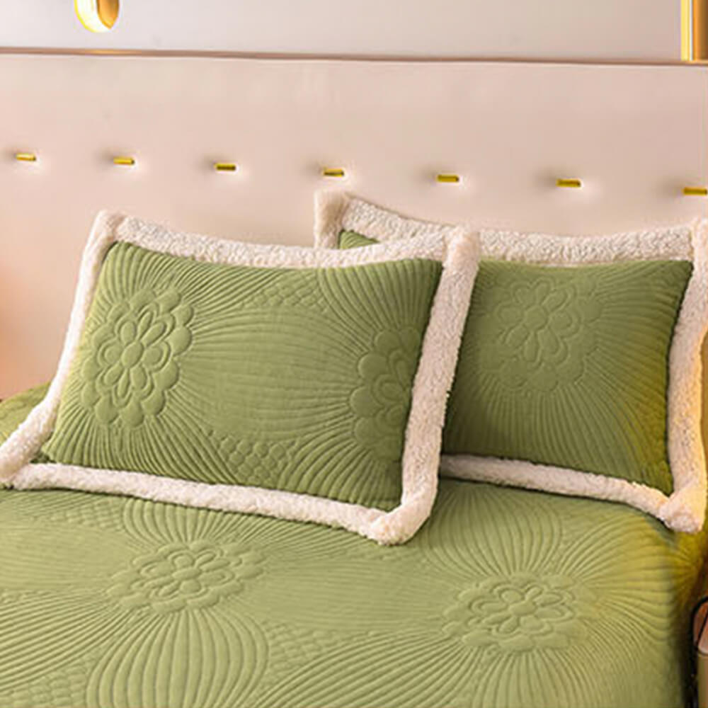 Set di gonne da letto per pile di latte addensato trapuntato floreale