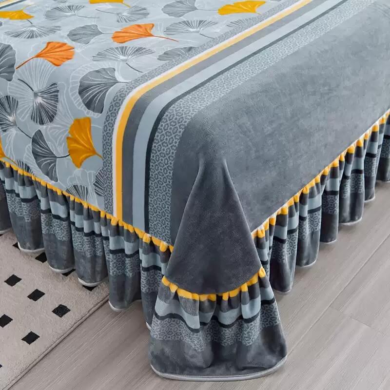 Velvet di latte floreale casalingo foglio letto comodo con gonna da letto