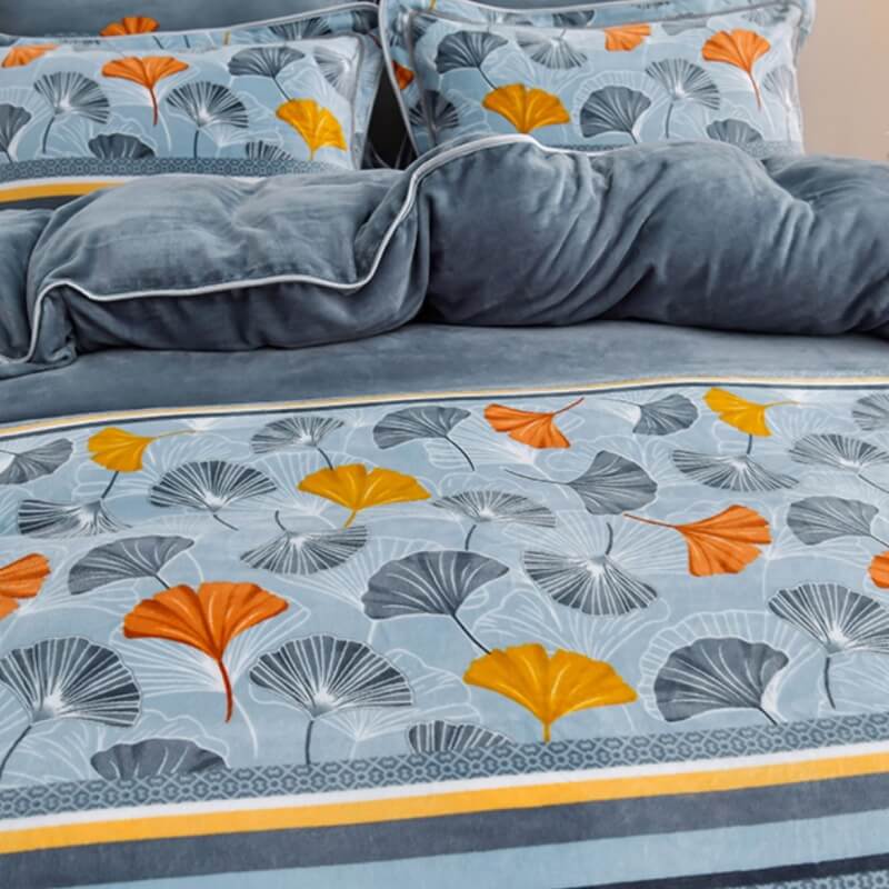 Velvet di latte floreale casalingo foglio letto comodo con gonna da letto
