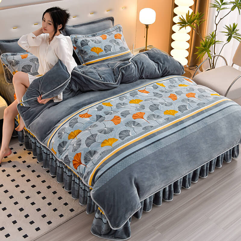 Velvet di latte floreale casalingo foglio letto comodo con gonna da letto