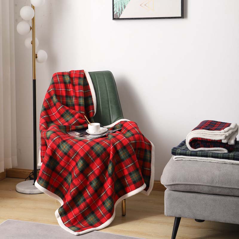 Grande coperta per cani a quadri