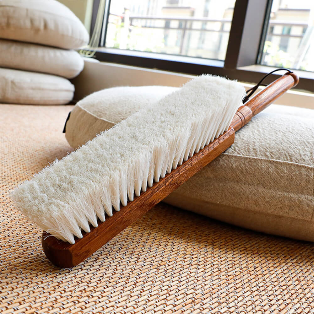 Sandalwood Handle Wool Bristle Multifunctional Dust Cleaning Brush