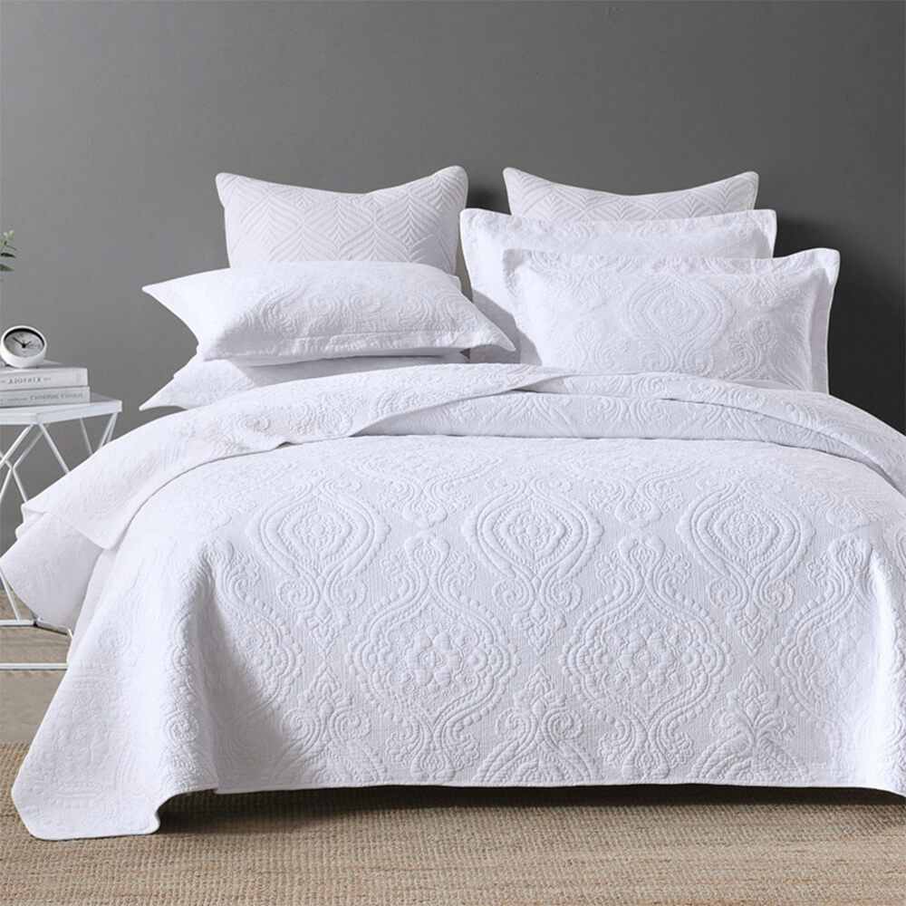 Luxury Lightweight Reversible Solid Quilted Cotton Bedspread Set