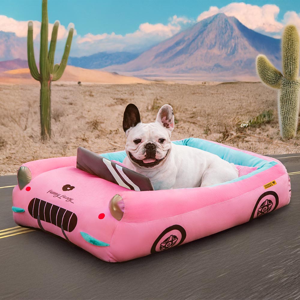 FUNNYFUZZY Chic Racer Car Supportive Dog Bed - Glamour Drive