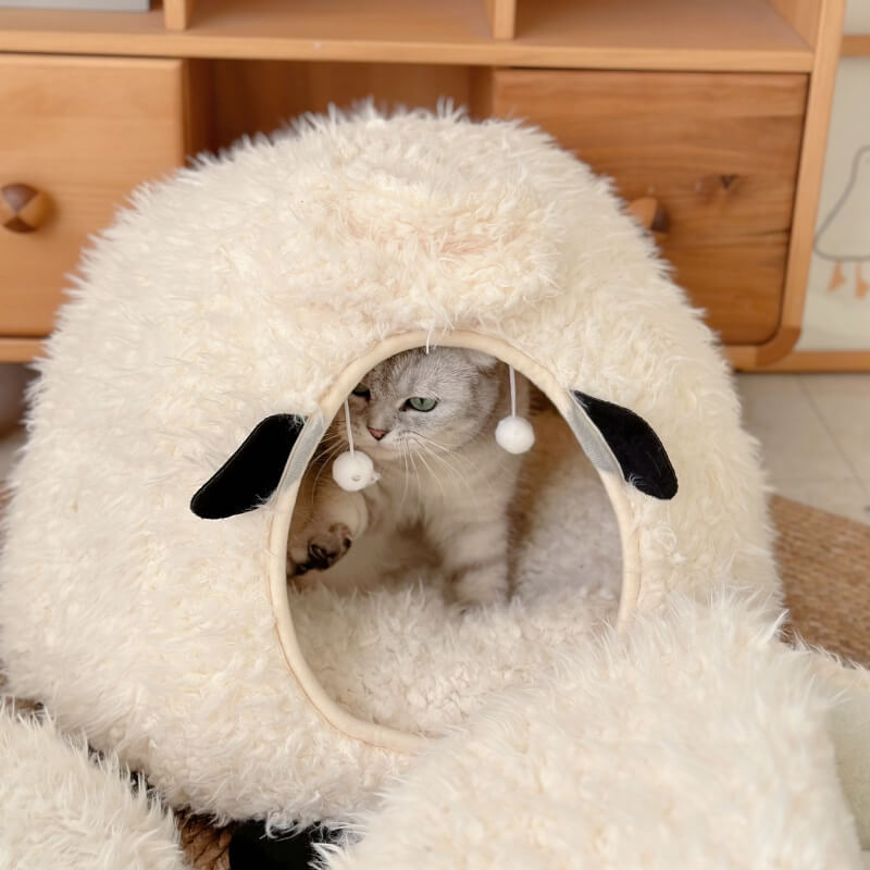 Vollständig geschlossenes, warmes, lammförmiges Katzenbett