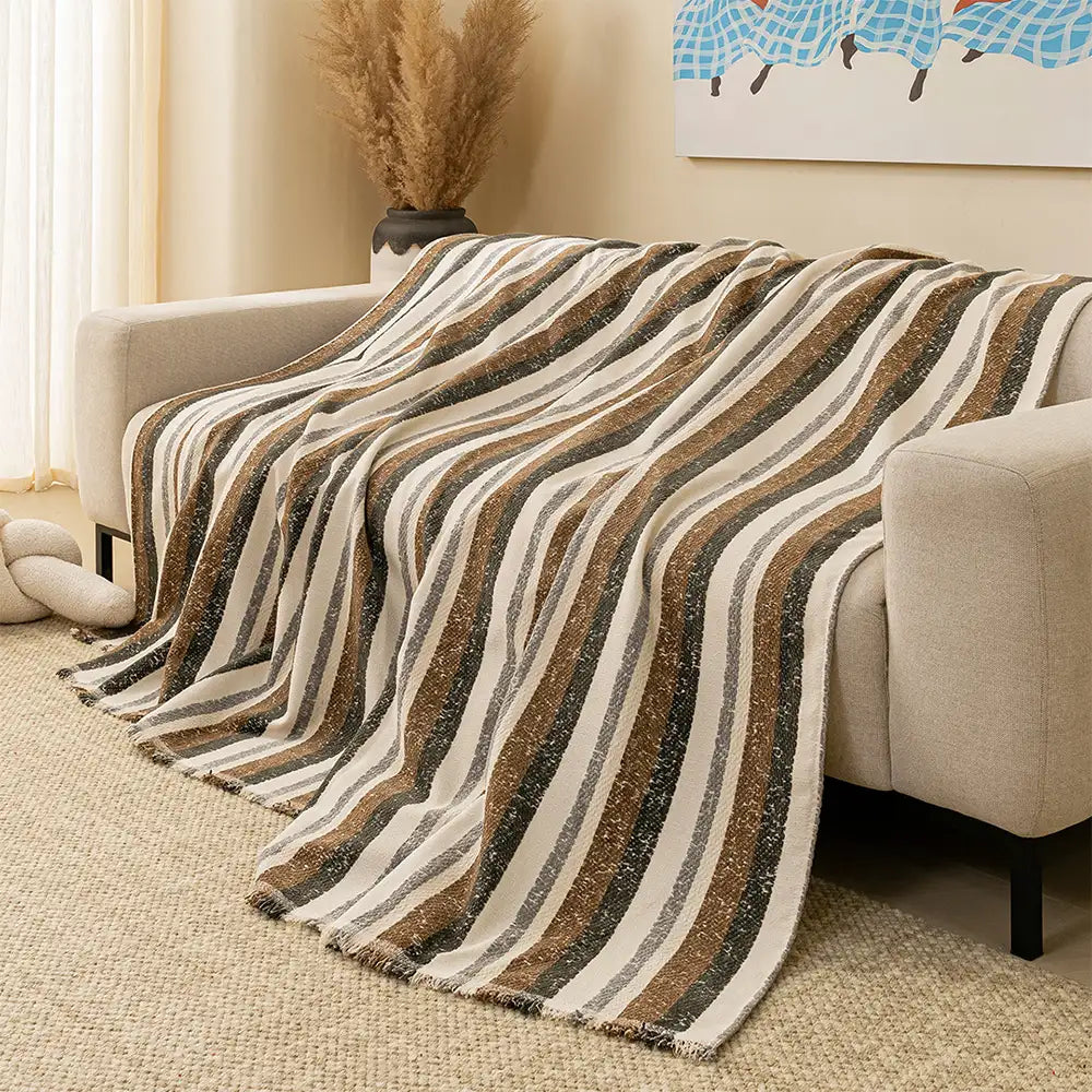 All-Season Breathable Chenille Scratch-Resistant Sofa Protector Couch Cover