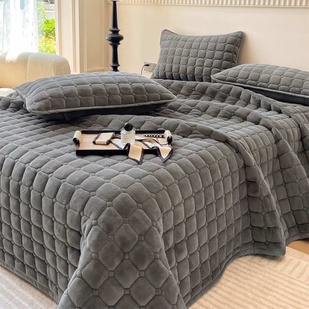 Classic Plush Soft Velvet Quilted Protector Bedspread