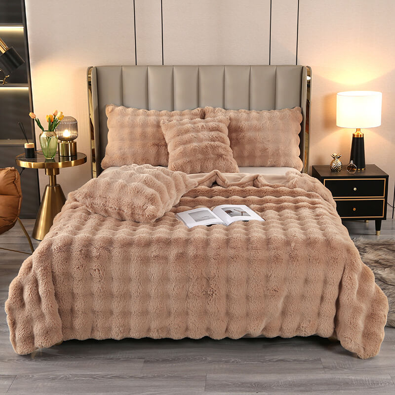 Premium Bubble Double Layer Thickened Faux Rabbit Fur Blanket