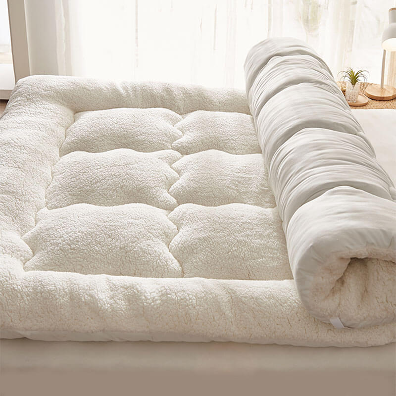 Grand lit confortable en laine d'agneau pour animaux de compagnie