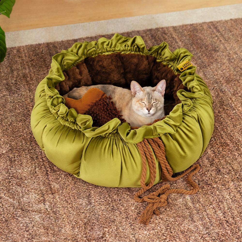 Nature-Inspired Adjustable Calming Cat Bed - Plush Nest