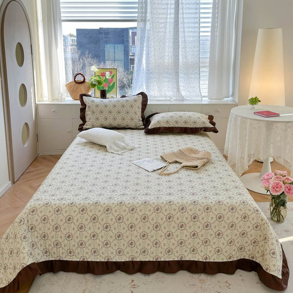 All-Season Fresh Floral Pattern Quilted Cotton Bedspread Set